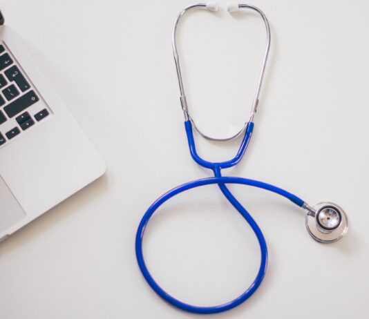 6 Vorteile Und Verwendungsmöglichkeiten Von Cbd-öl Plus Nebenwirkungen